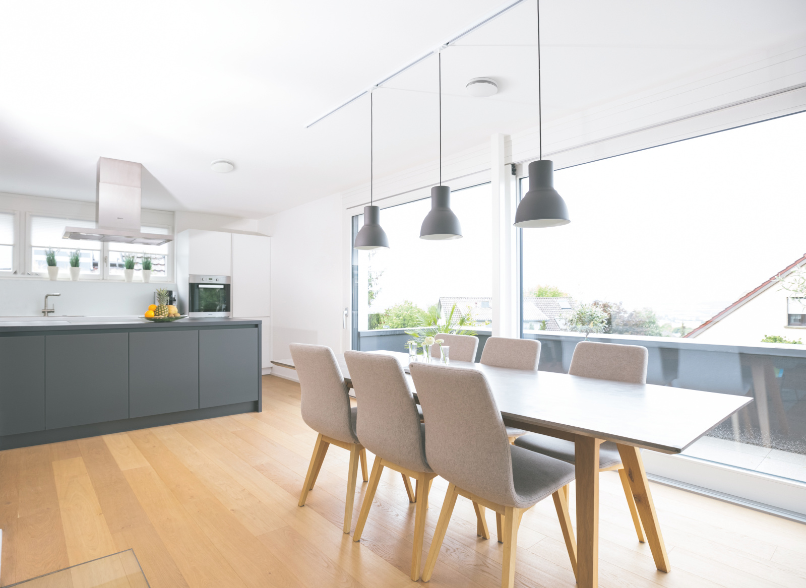 Stock Content Comfortable indoor ventilation