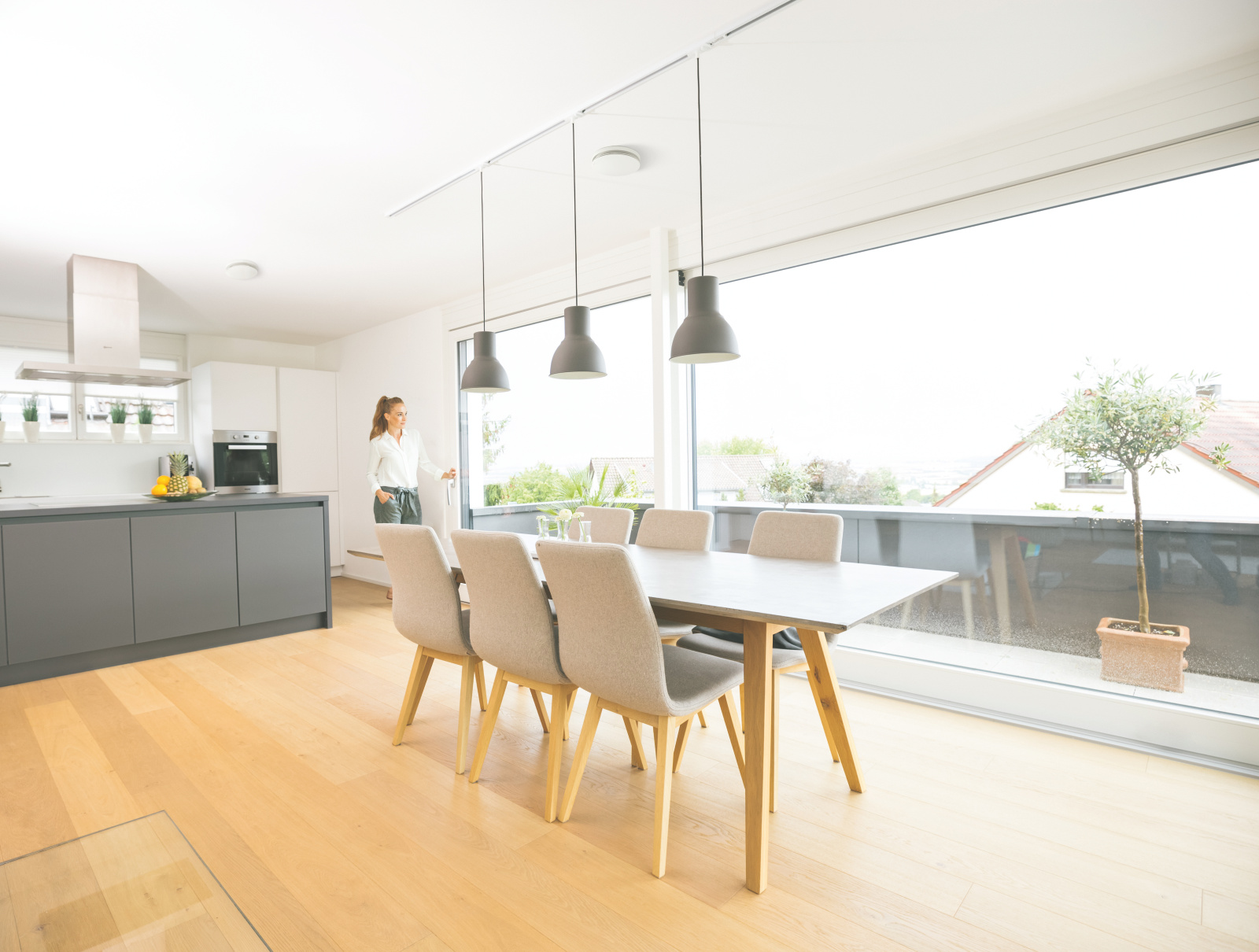 Stock Content Comfortable indoor ventilation