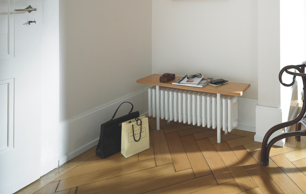 Zehnder_RAD_Charleston-Bench-HY Rendering Zehnder Charleston Relax Decorative radiator 3D view
