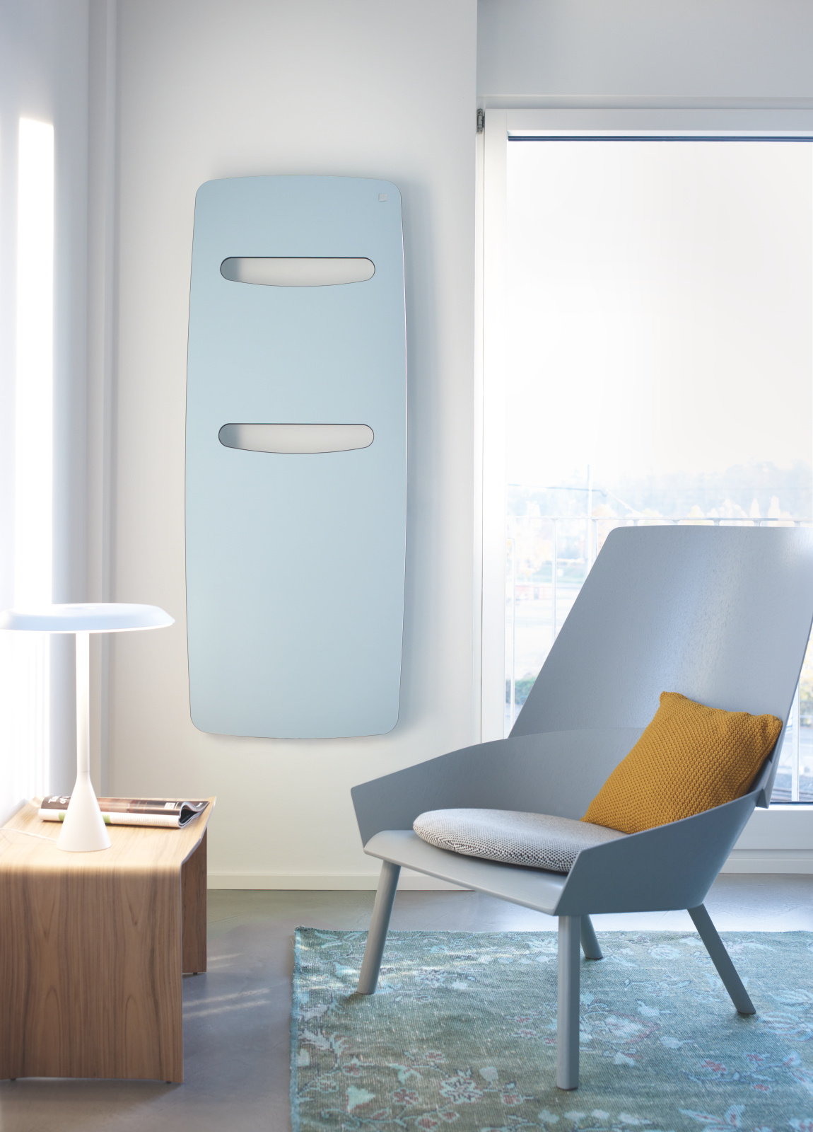 Zehnder_RAD_Vitalo-Spa_zoom_pacific blue Rendering Zehnder Vitalo Spa Decorative radiator Front view