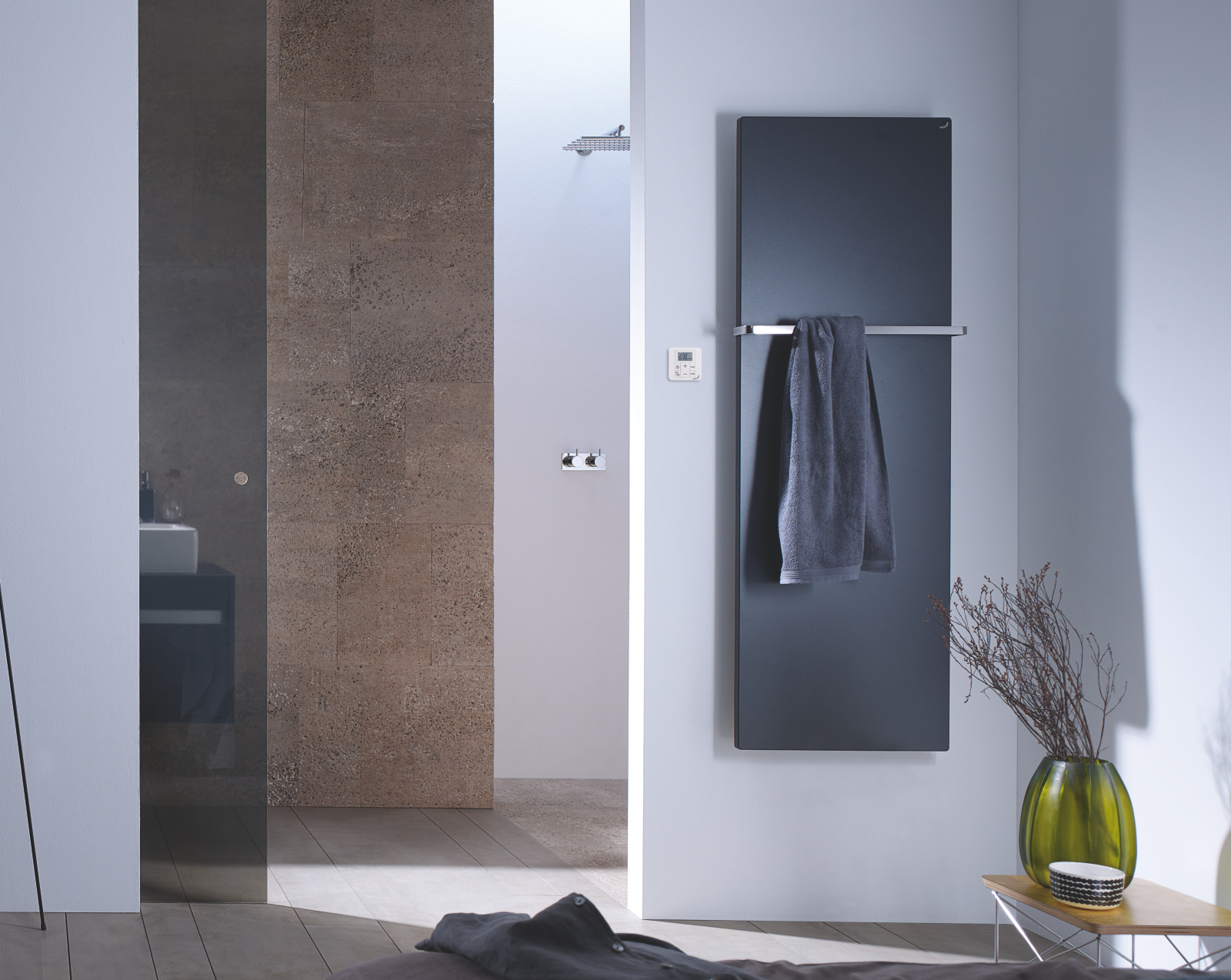 Zehnder_RAD_Fina-(Lean-)Bar-EL_50mm_bathroom_150_050_volcanic_print+web Rendering Decorative radiator