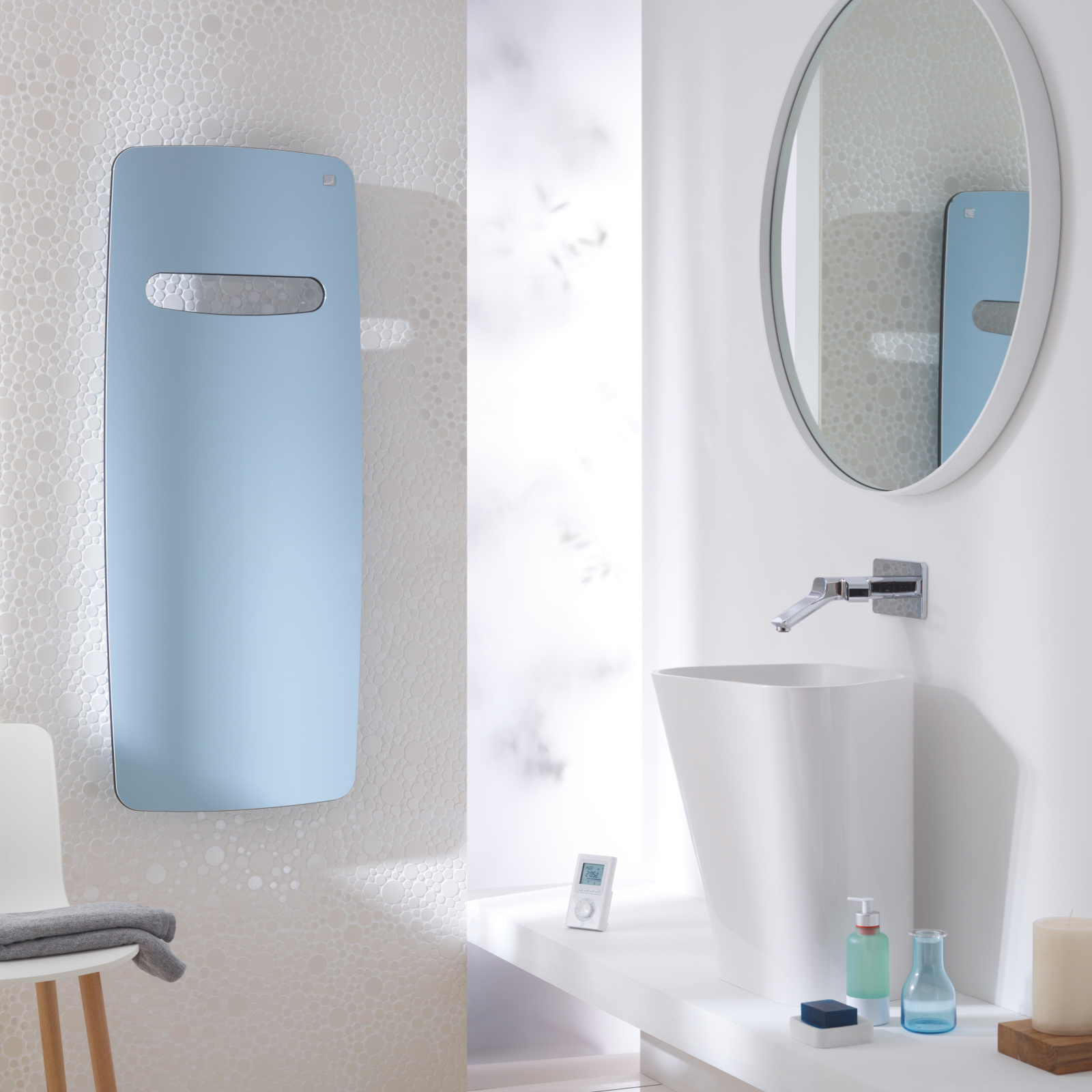 Zehnder_RAD_Vitalo-Spa-EL_pacific-blue_print+web Rendering Zehnder Vitalo Spa Decorative radiator