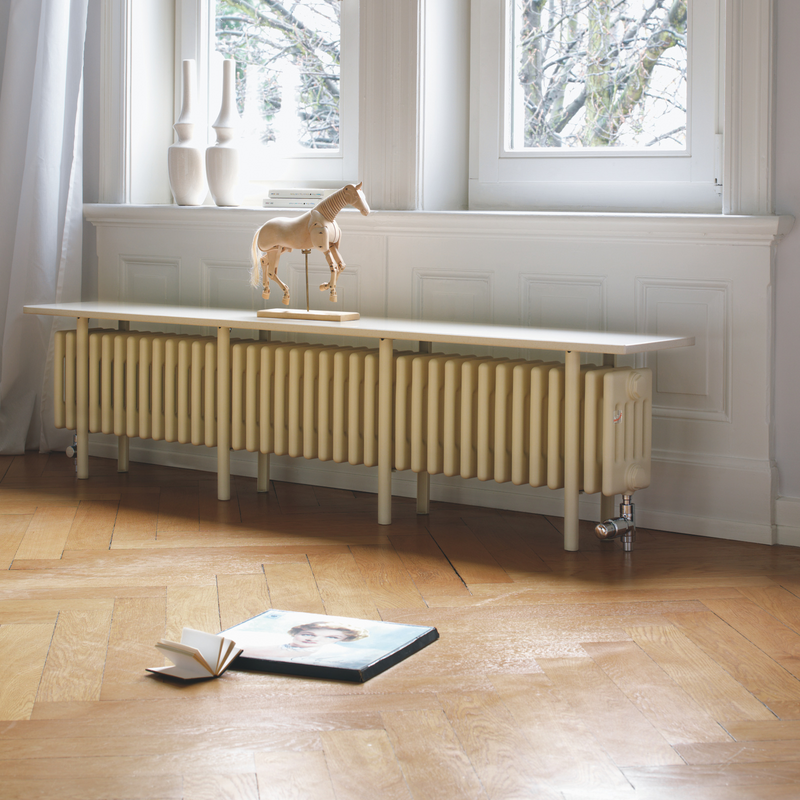 Zehnder_RAD_Charleston-Bench-HY_connection_bottom_right_sand_quartz_living_print+web Rendering Zehnder Charleston Bench Decorative radiator Front view